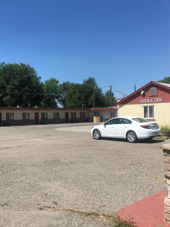 Parma Inn Екстериор снимка